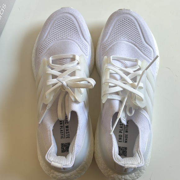 NEW ultraboost women’s white sneakers - Picture 2 of 9
